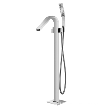 Stand de style de style européen Robinets de douche moderne Chrome Waterfall Bathtub robinet autoportant pour baignoire